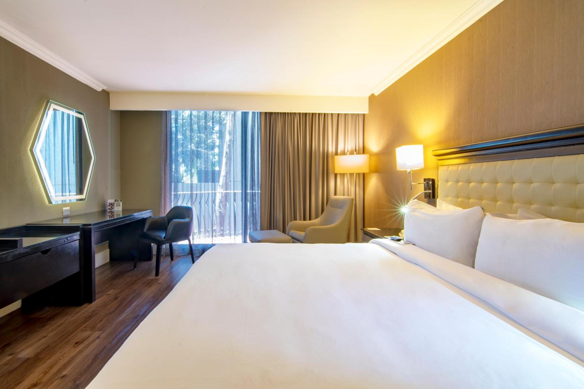 Hotel Lucerna Tijuana Buitenkant foto