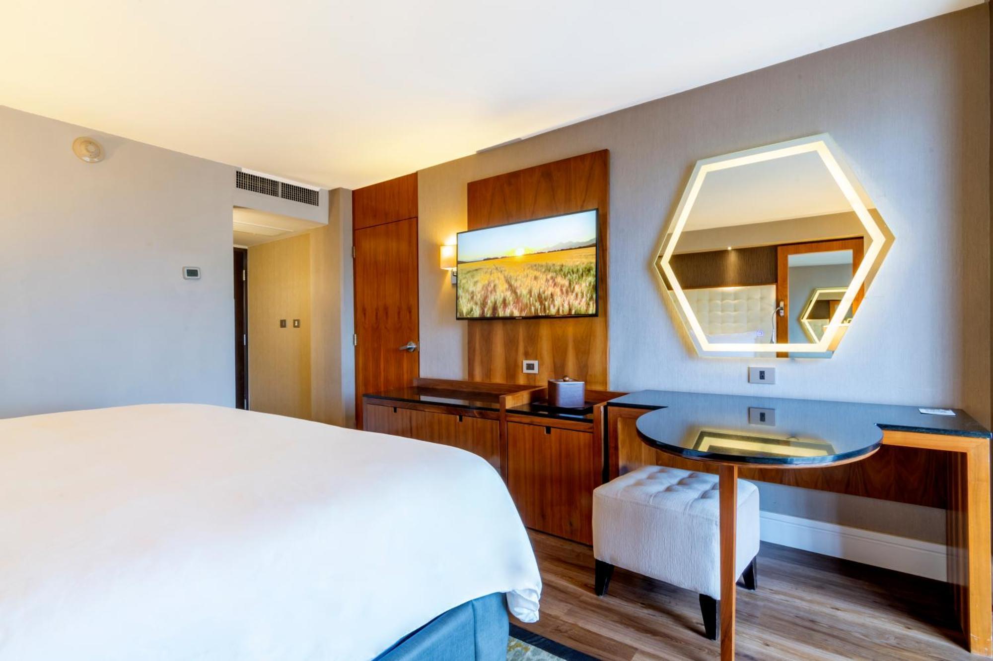 Hotel Lucerna Tijuana Buitenkant foto